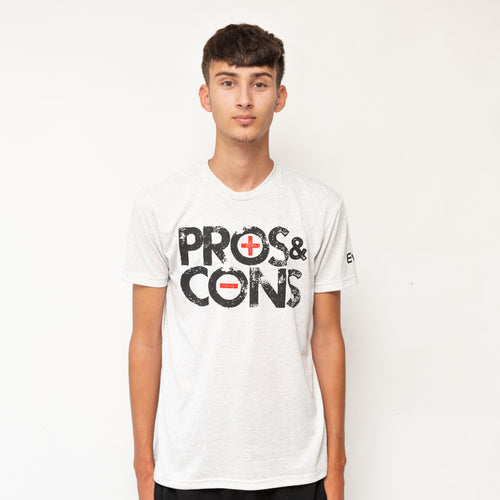 Graphics: Pros and Cons T-Shirt